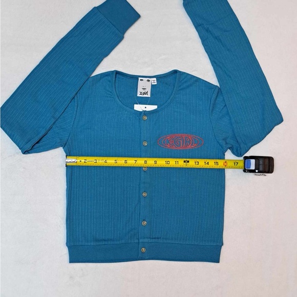 X-Girl Womens Oval Logo Cardigan - Women's size MEDIUM - Picture 7 of 12